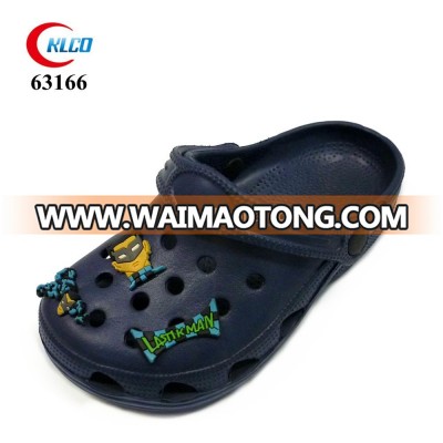 $1 dollar low price comfortable hot sell clog shoes